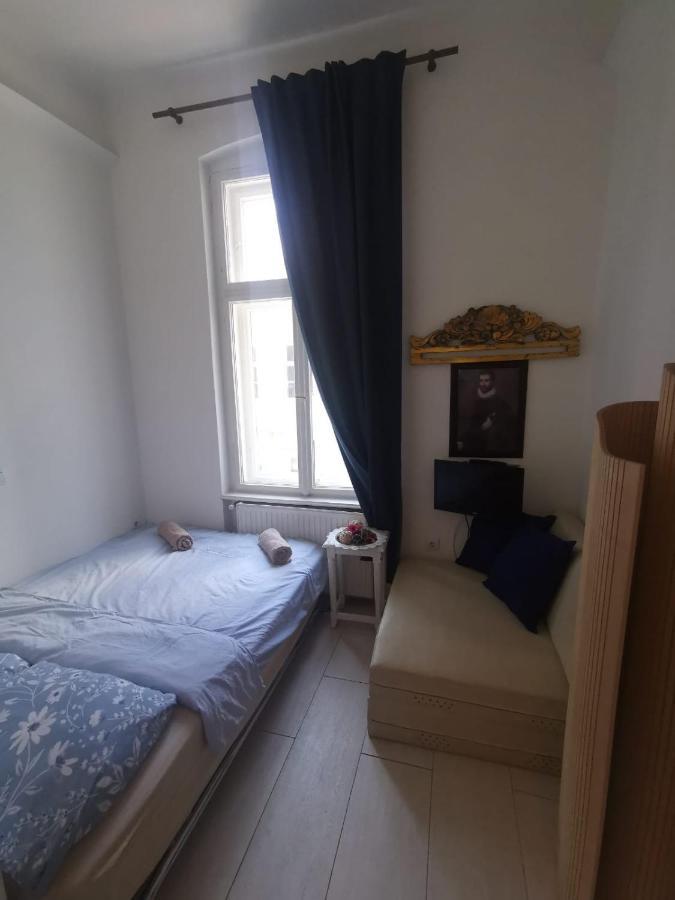Tiny Apartment In City Center Zágráb Kültér fotó